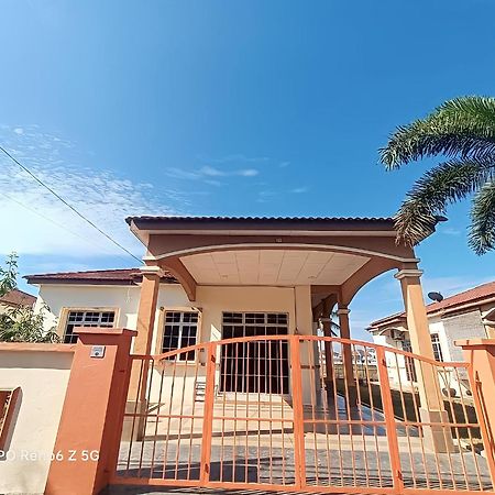 Kembara Homestay 阿罗士打 外观 照片
